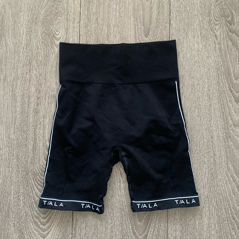 Tala Bike Shorts🐼